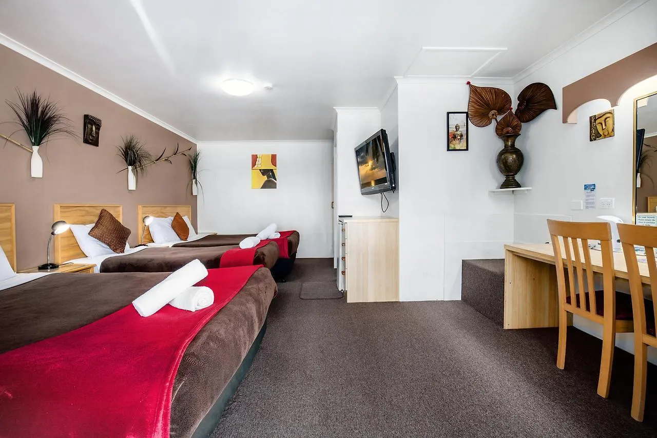 Cotton Tree Beach Motel Sunshine Coast 3*,